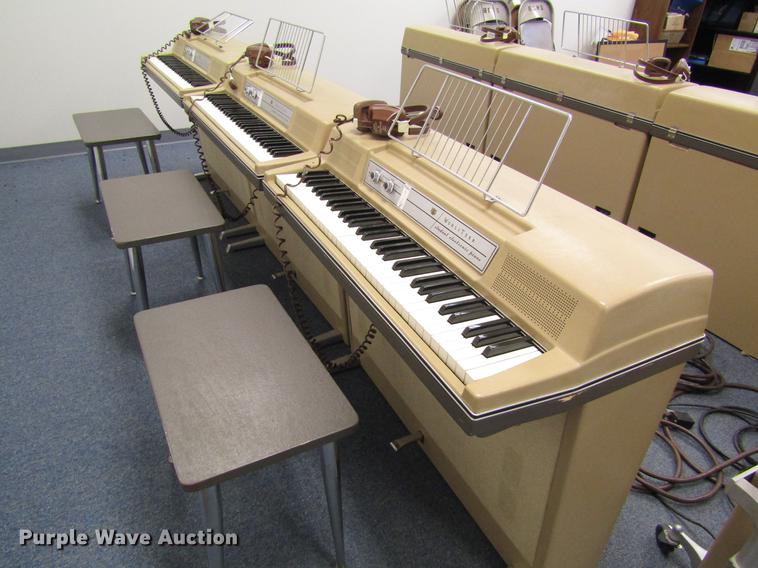 image for item EI9374 Wurlitzer keynote visualizer training center