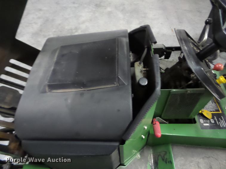 image for item EI9764 John Deere 2653A lawn mower