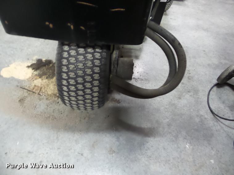 image for item EI9764 John Deere 2653A lawn mower