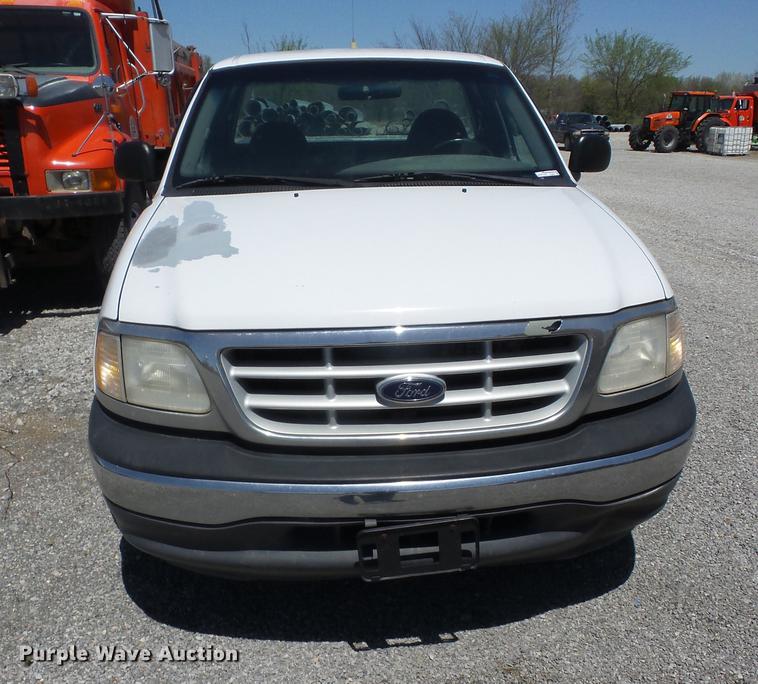 image for item EI9803 1999 Ford F150 pickup truck