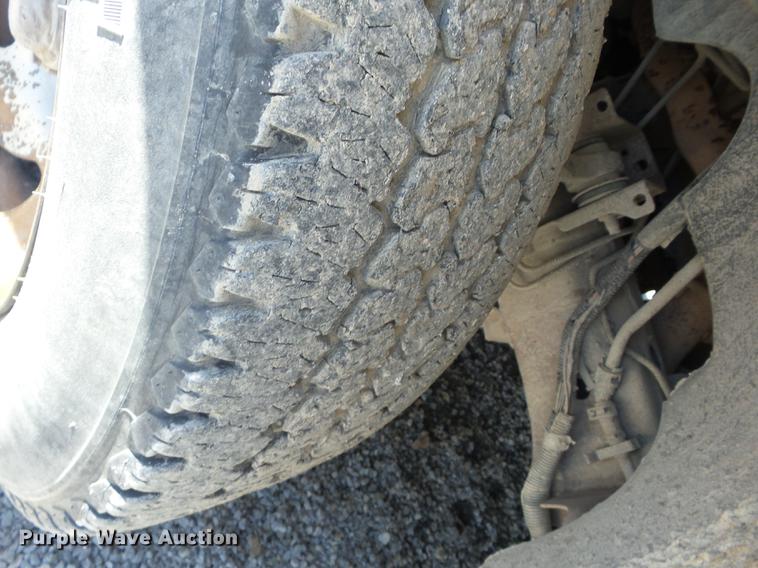 image for item EI9803 1999 Ford F150 pickup truck