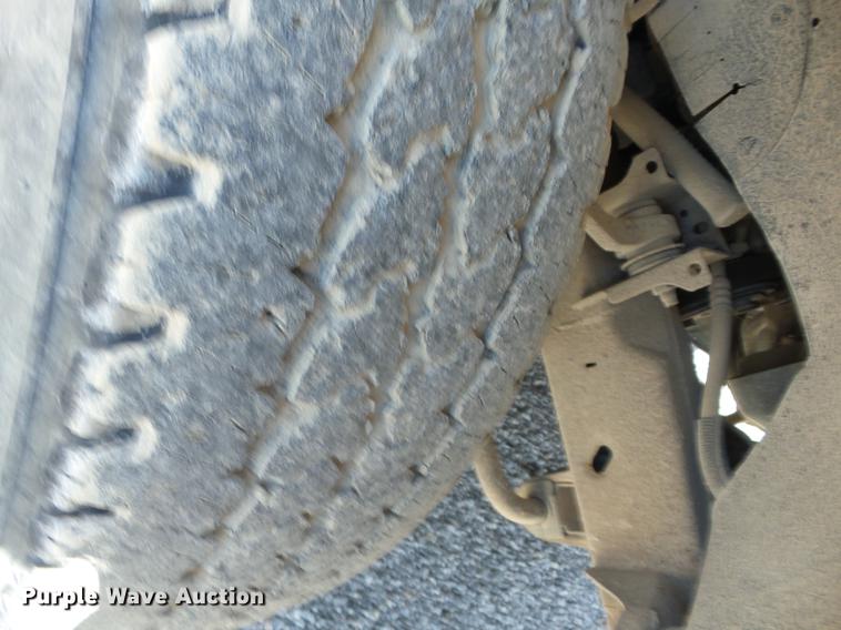 image for item EI9803 1999 Ford F150 pickup truck