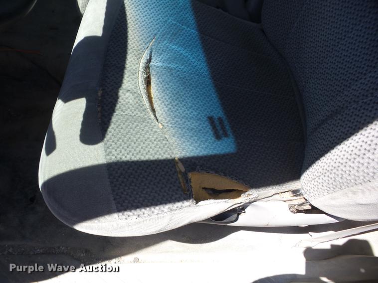 image for item EI9803 1999 Ford F150 pickup truck