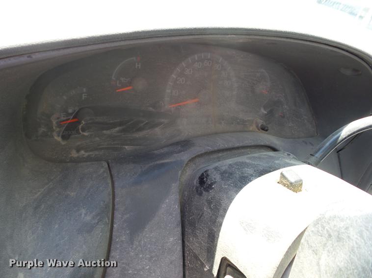 image for item EI9803 1999 Ford F150 pickup truck