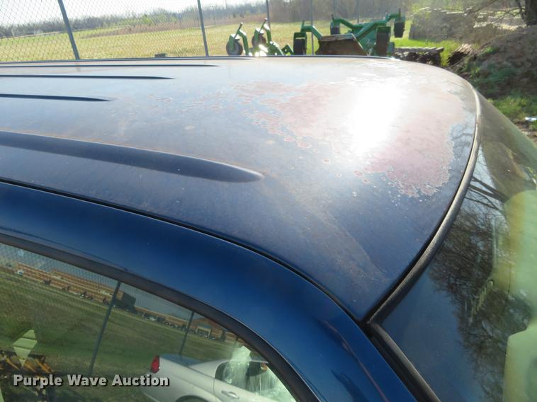 image for item EJ9545 1999 GMC Suburban 1500 SUV