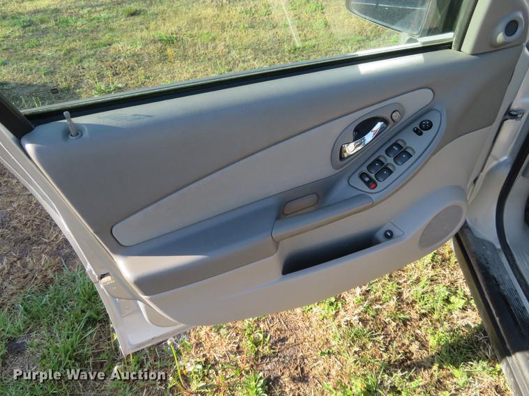 image for item EJ9547 2005 Chevrolet Malibu