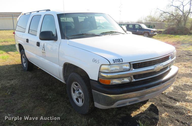 image for item EJ9551 2006 Chevrolet Suburban 1500 SUV
