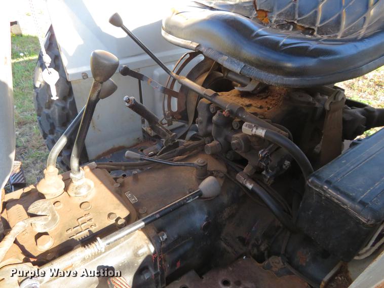 image for item EJ9553 White 2-50 Field Boss tractor