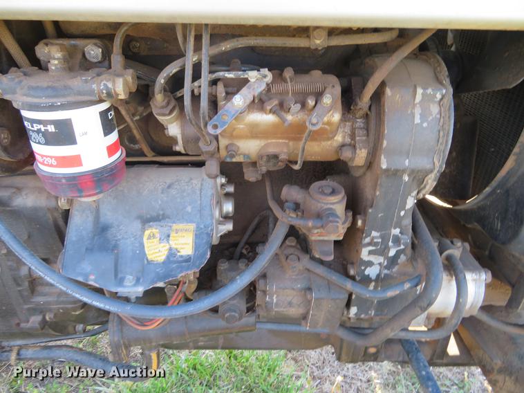 image for item EJ9553 White 2-50 Field Boss tractor