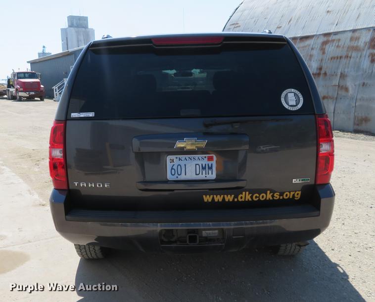 image for item EJ9598 2010 Chevrolet Tahoe SUV