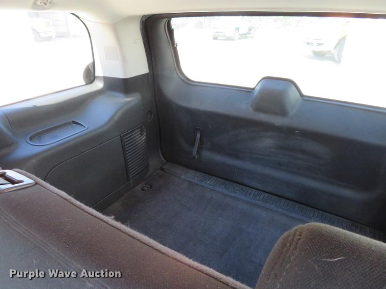 image for item EJ9598 2010 Chevrolet Tahoe SUV