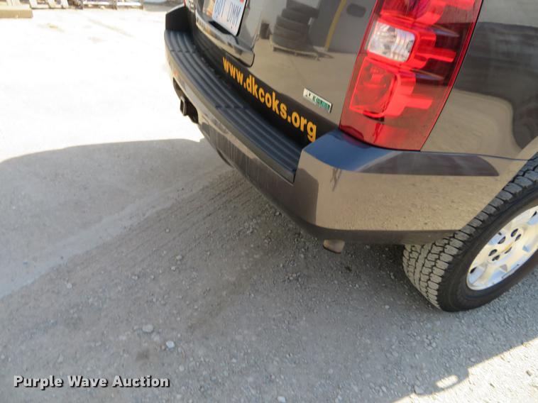 image for item EJ9598 2010 Chevrolet Tahoe SUV