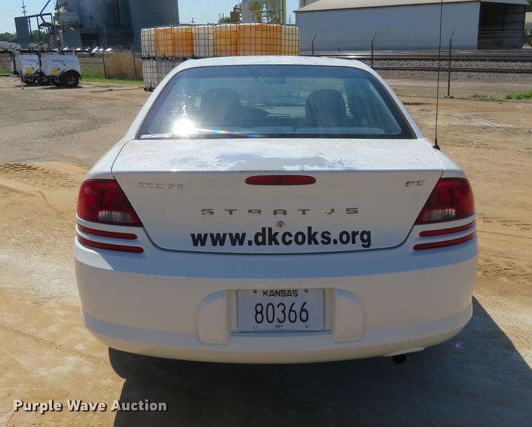 image for item EJ9599 2004 Dodge Stratus
