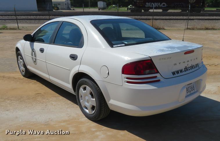 image for item EJ9599 2004 Dodge Stratus