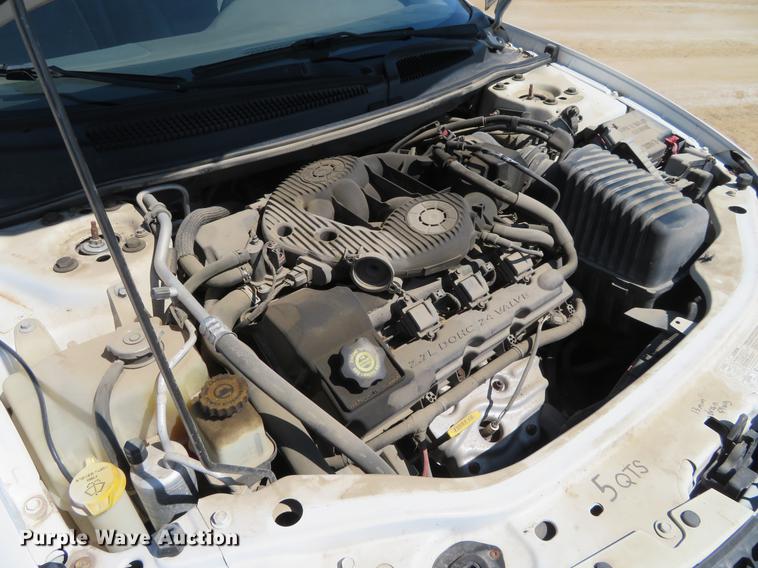 image for item EJ9599 2004 Dodge Stratus