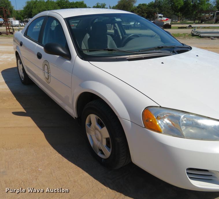 image for item EJ9599 2004 Dodge Stratus
