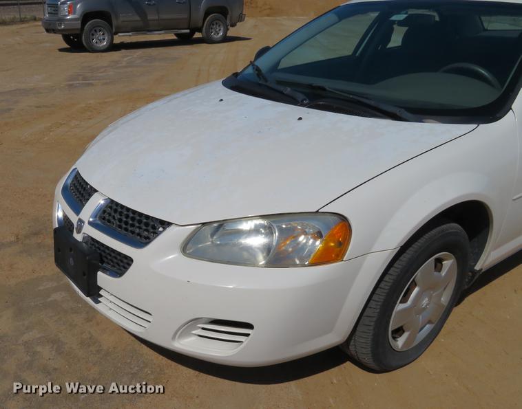image for item EJ9599 2004 Dodge Stratus