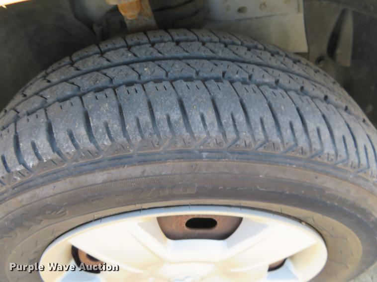 image for item EJ9599 2004 Dodge Stratus