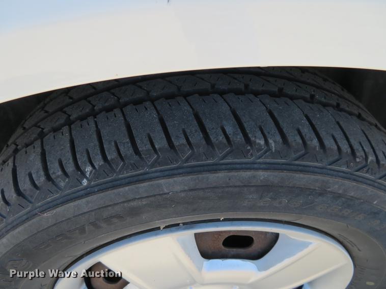 image for item EJ9599 2004 Dodge Stratus