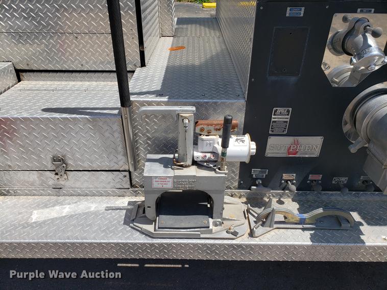 image for item EK9013 1991 E-one Sutphen Deluxe fire truck