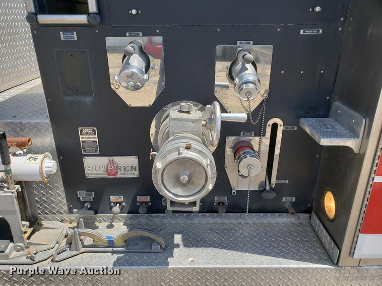 image for item EK9013 1991 E-one Sutphen Deluxe fire truck