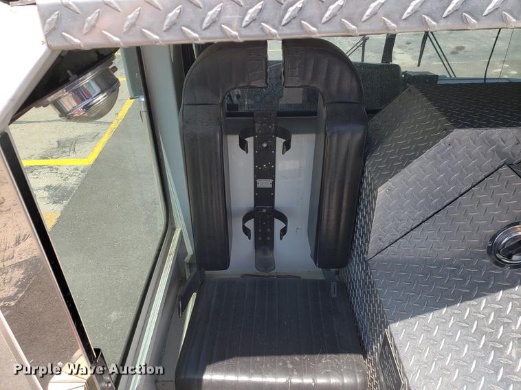 image for item EK9013 1991 E-one Sutphen Deluxe fire truck