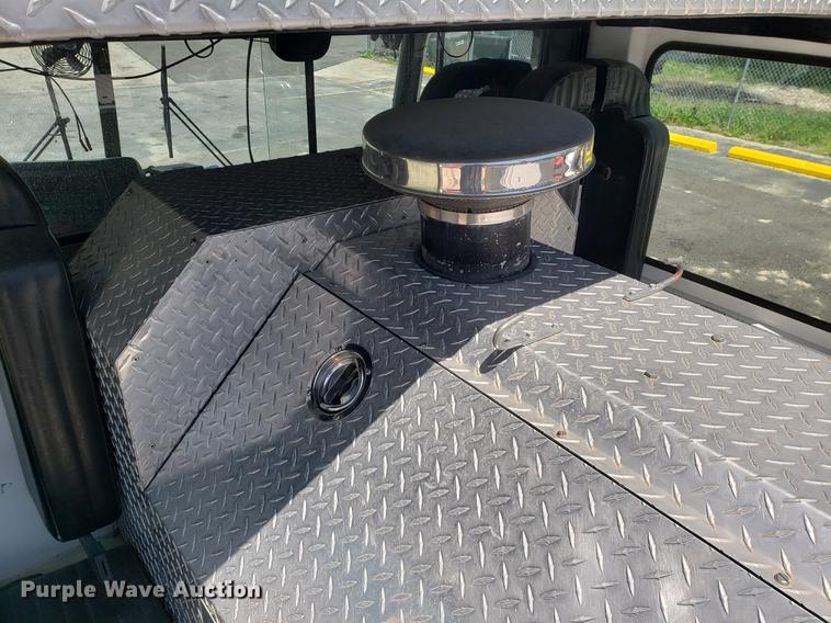 image for item EK9013 1991 E-one Sutphen Deluxe fire truck