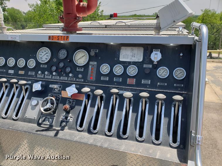 image for item EK9013 1991 E-one Sutphen Deluxe fire truck