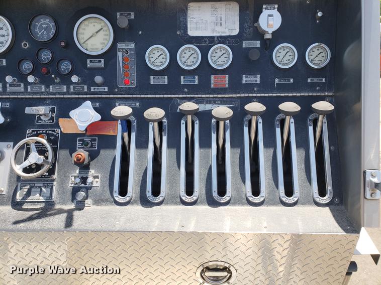 image for item EK9013 1991 E-one Sutphen Deluxe fire truck