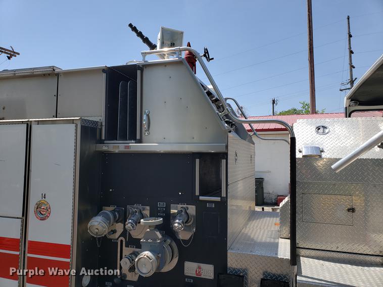 image for item EK9013 1991 E-one Sutphen Deluxe fire truck