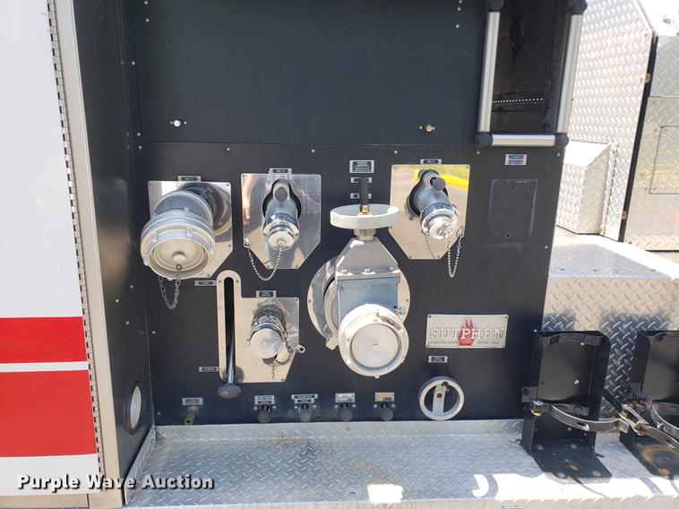 image for item EK9013 1991 E-one Sutphen Deluxe fire truck