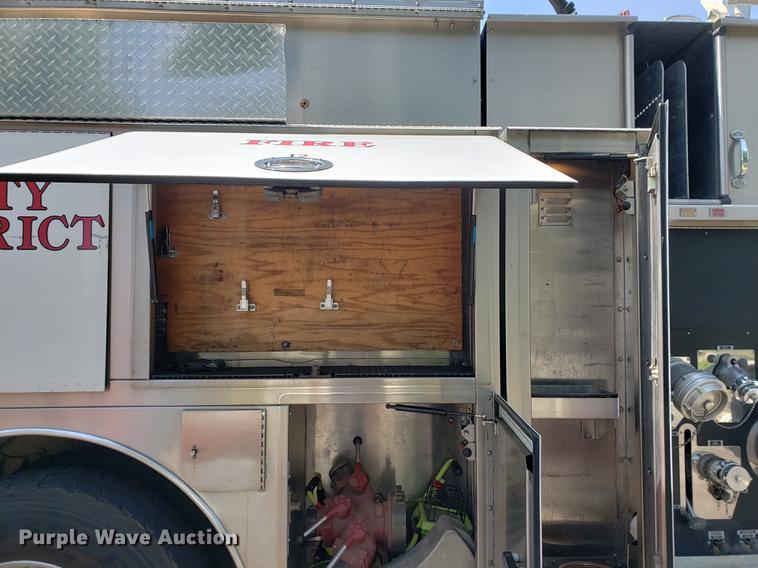 image for item EK9013 1991 E-one Sutphen Deluxe fire truck