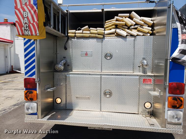 image for item EK9013 1991 E-one Sutphen Deluxe fire truck