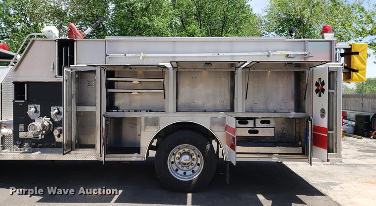 image for item EK9013 1991 E-one Sutphen Deluxe fire truck