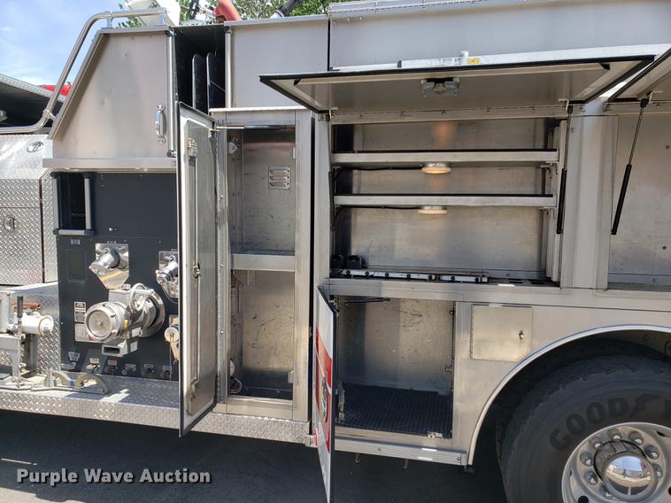 image for item EK9013 1991 E-one Sutphen Deluxe fire truck