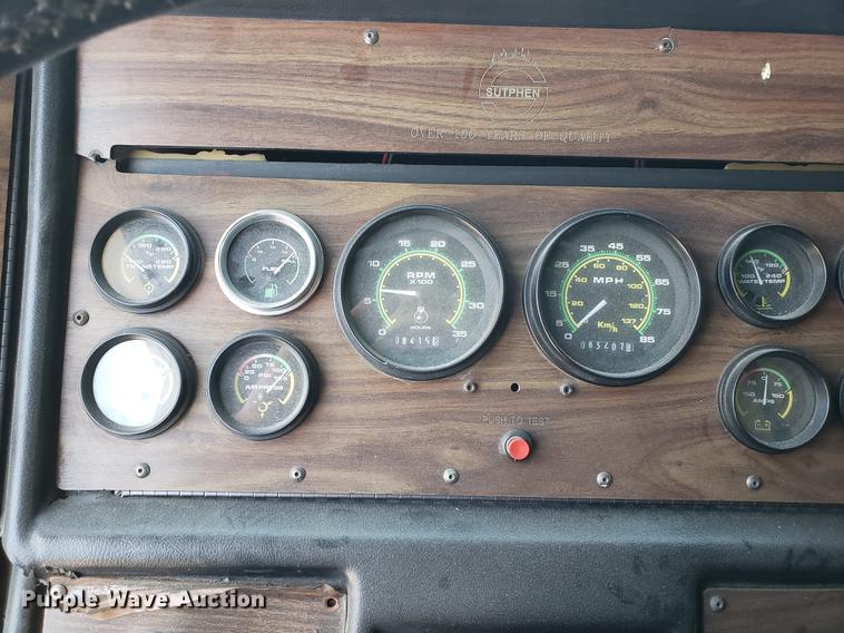 image for item EK9013 1991 E-one Sutphen Deluxe fire truck