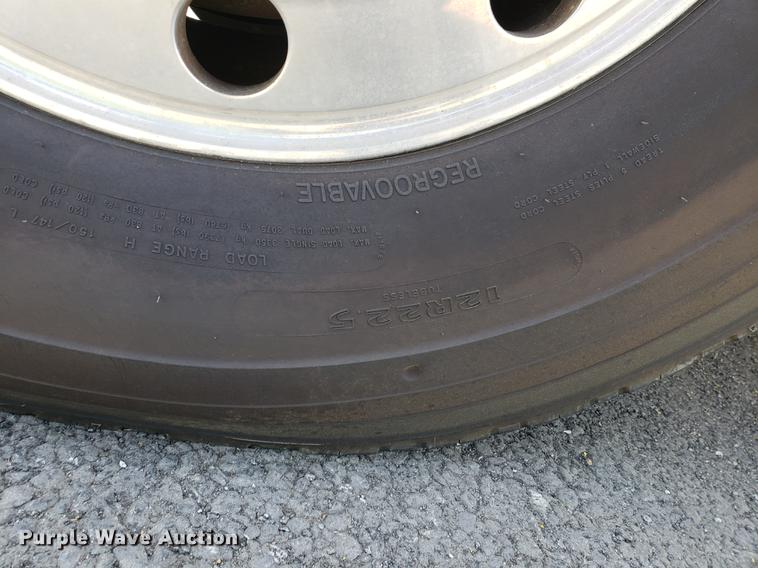 image for item EK9013 1991 E-one Sutphen Deluxe fire truck