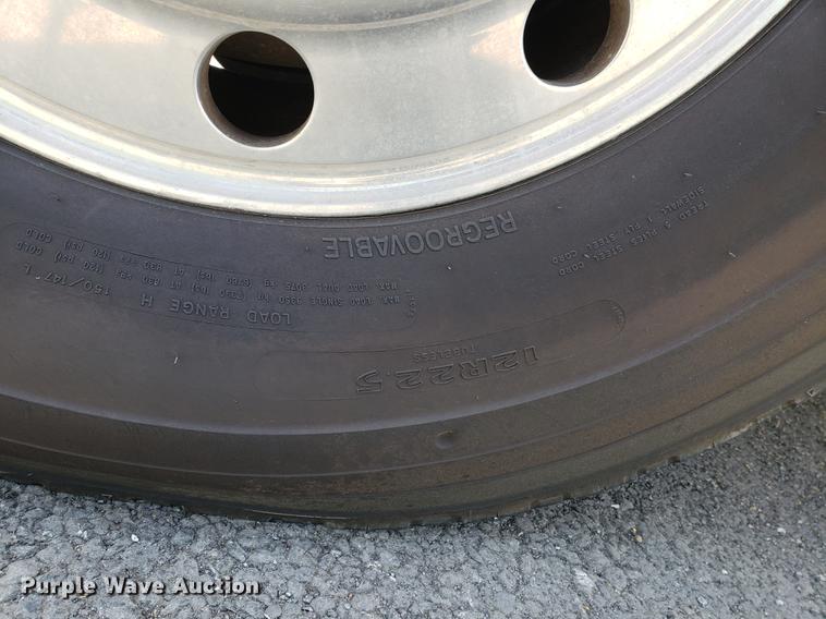 image for item EK9013 1991 E-one Sutphen Deluxe fire truck