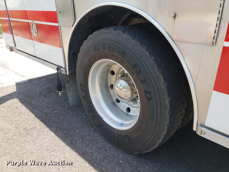 image for item EK9013 1991 E-one Sutphen Deluxe fire truck