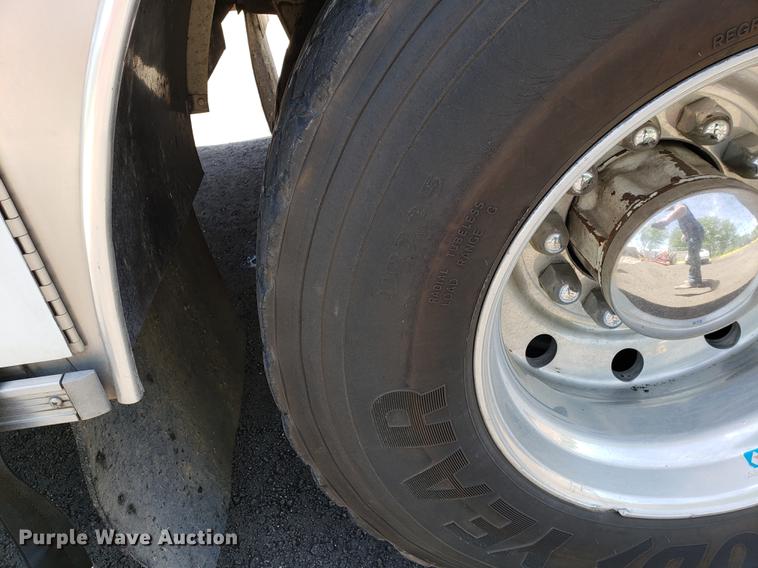 image for item EK9013 1991 E-one Sutphen Deluxe fire truck