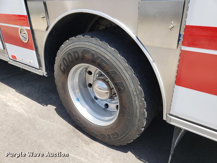 image for item EK9013 1991 E-one Sutphen Deluxe fire truck