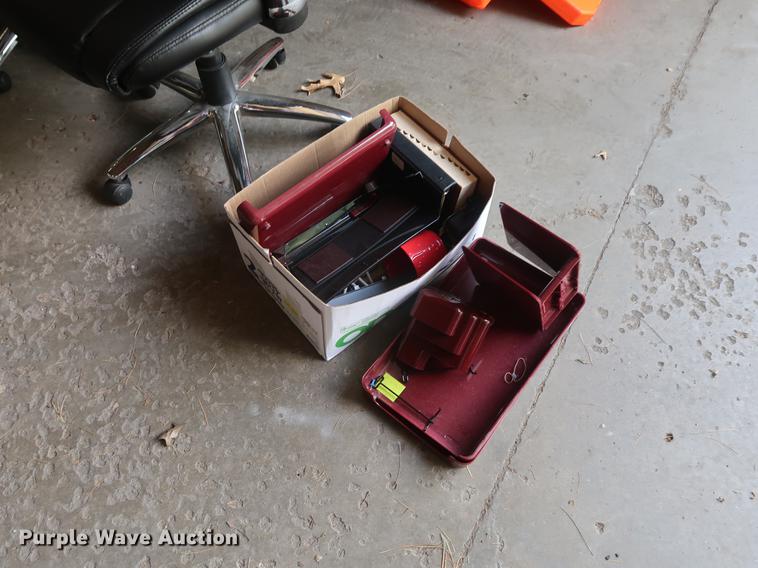 image for item EK9021 Furniture