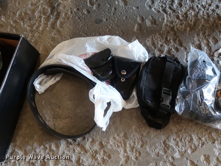 image for item EK9022 Law enforcement equipment