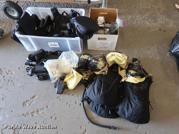 image for item EK9022 Law enforcement equipment