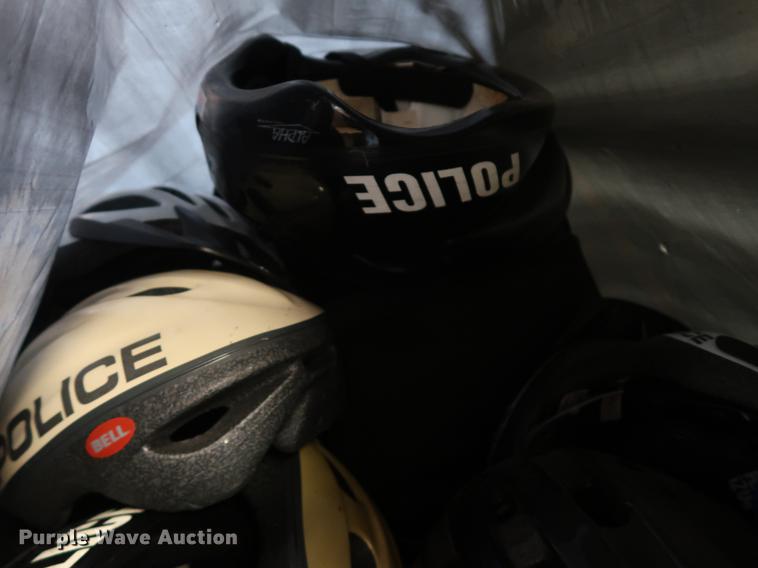 image for item EK9022 Law enforcement equipment