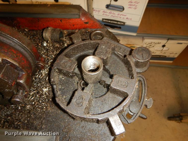 image for item EK9265 Beaver pipe threader