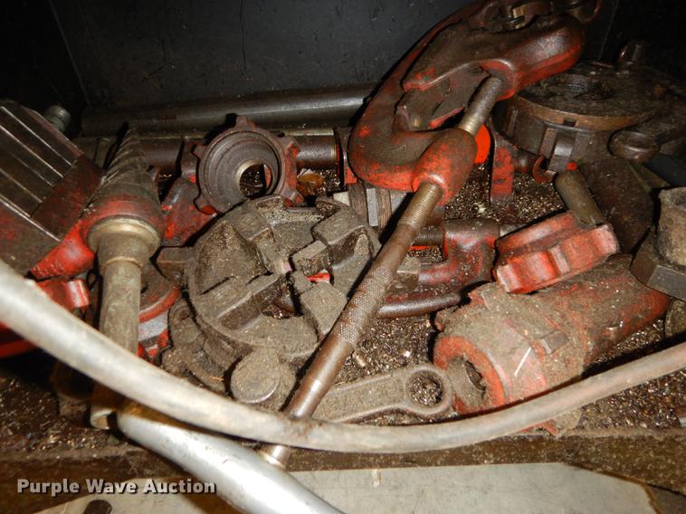 image for item EK9265 Beaver pipe threader