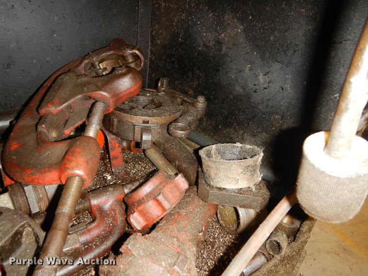 image for item EK9265 Beaver pipe threader