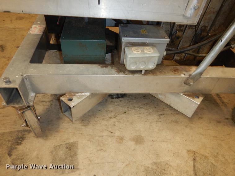 image for item EK9278 Genie man lift