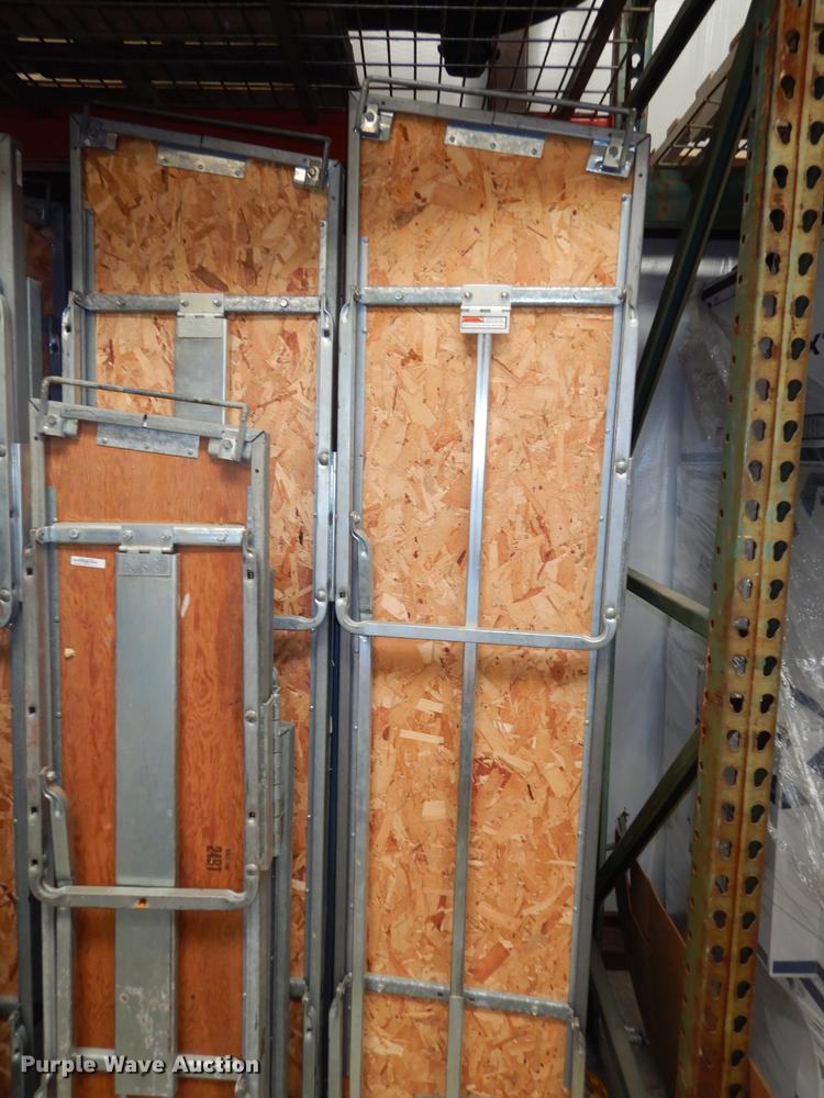 image for item EK9280 Risers